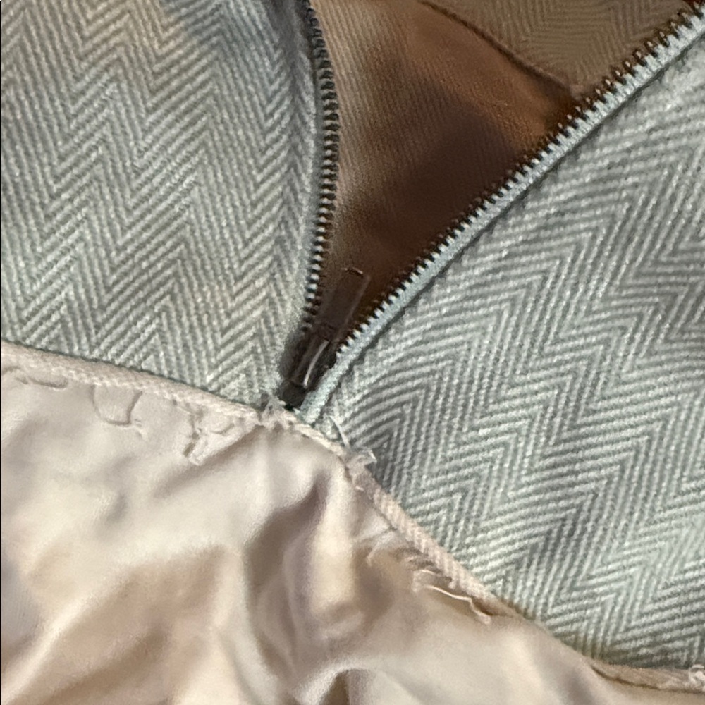 Two-Tone Pullover with High Collar - Picture 5 of 6